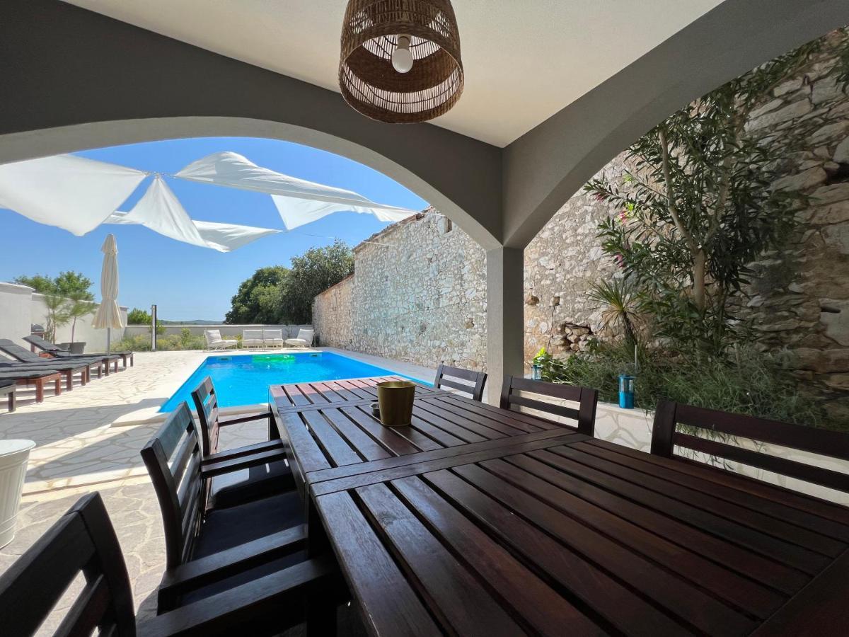 Boutique House Ika With Private Swimming Pool Βίλα Stankovci  Εξωτερικό φωτογραφία