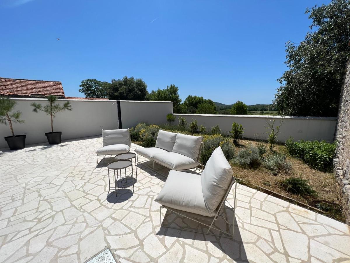 Boutique House Ika With Private Swimming Pool Βίλα Stankovci  Εξωτερικό φωτογραφία