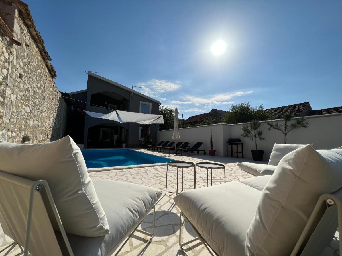 Boutique House Ika With Private Swimming Pool Βίλα Stankovci  Εξωτερικό φωτογραφία